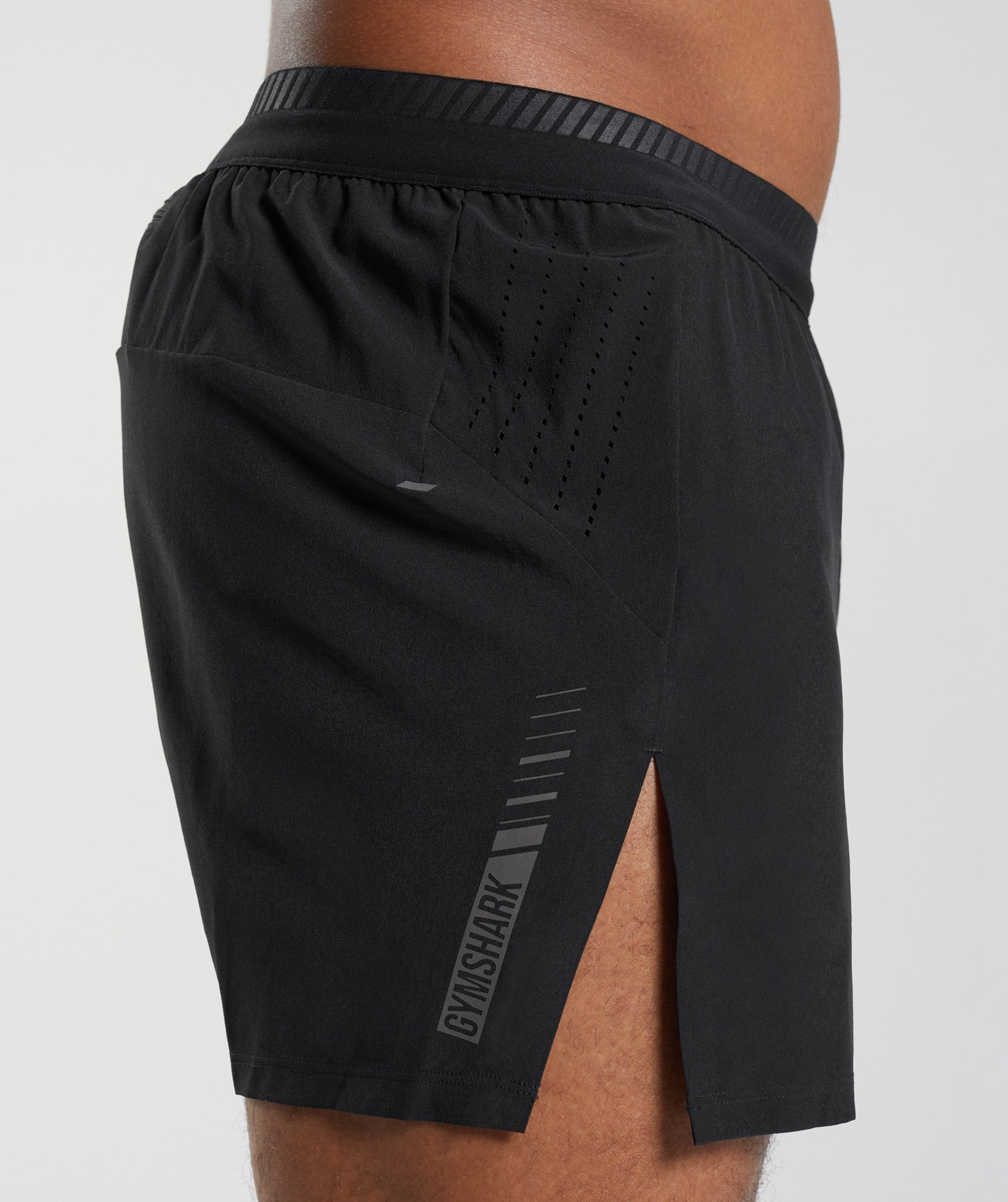 Apex Run 4" Shorts in Black - view 7