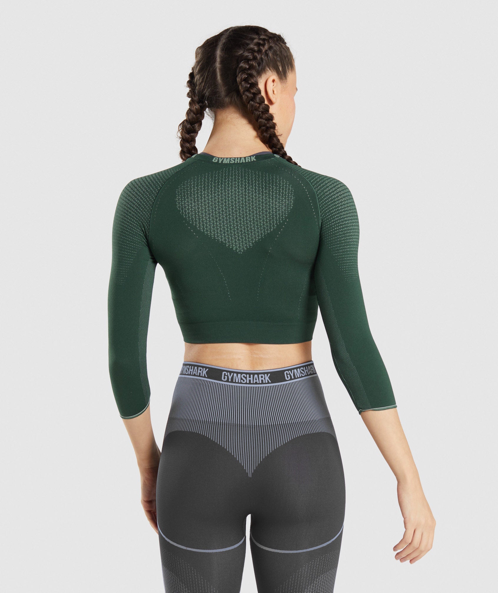 Apex Seamless Crop Top in Obsidian Green/Cucumber Green - view 2