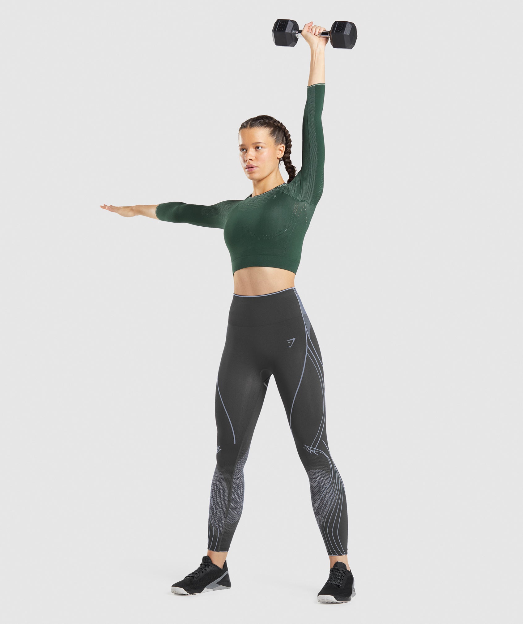 Apex Seamless Crop Top in Obsidian Green/Cucumber Green - view 4