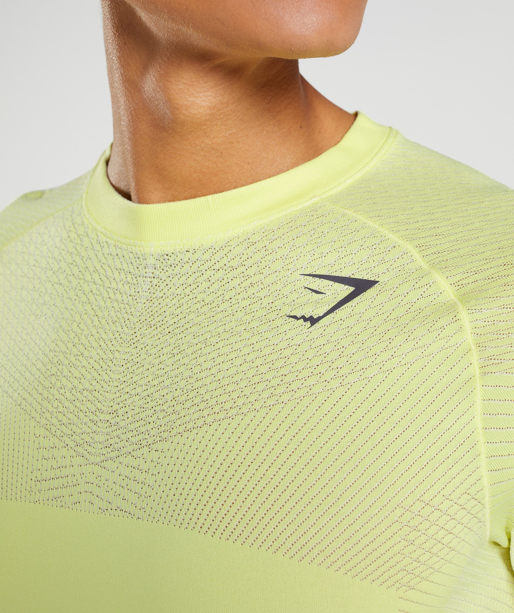 Apex Seamless T-Shirt in Firefly Green/White