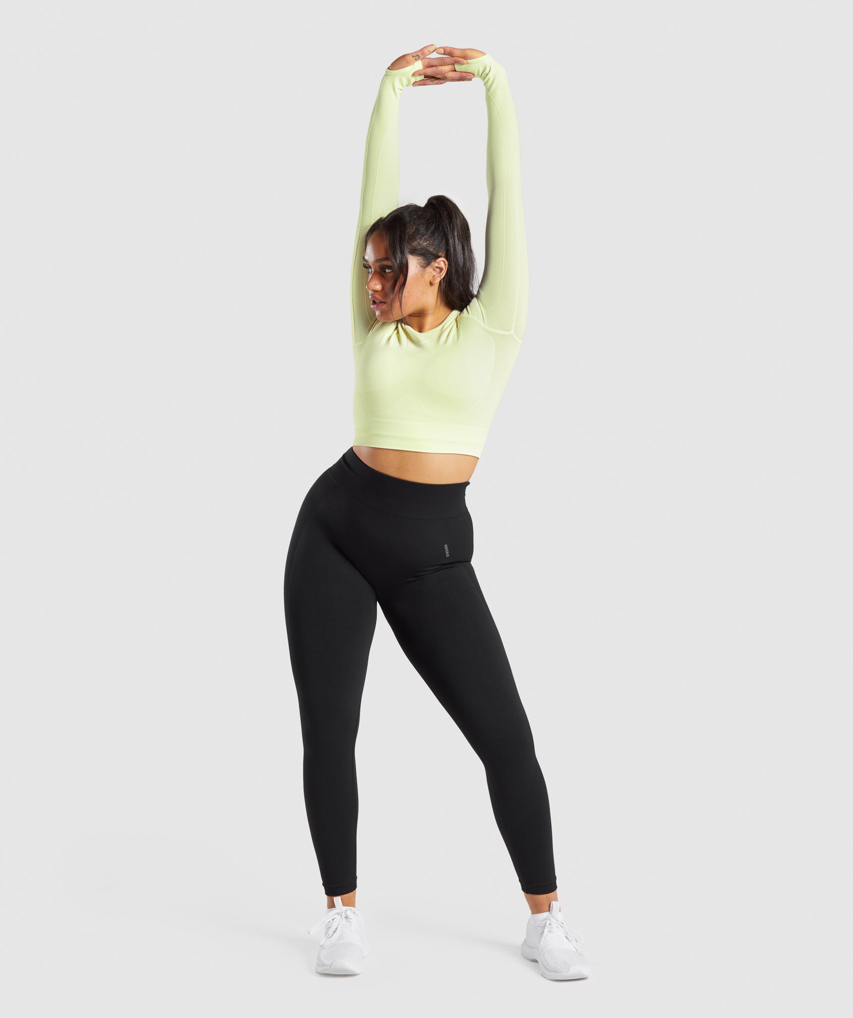 Gymshark Flex Sports Long Sleeve Crop Top - Black