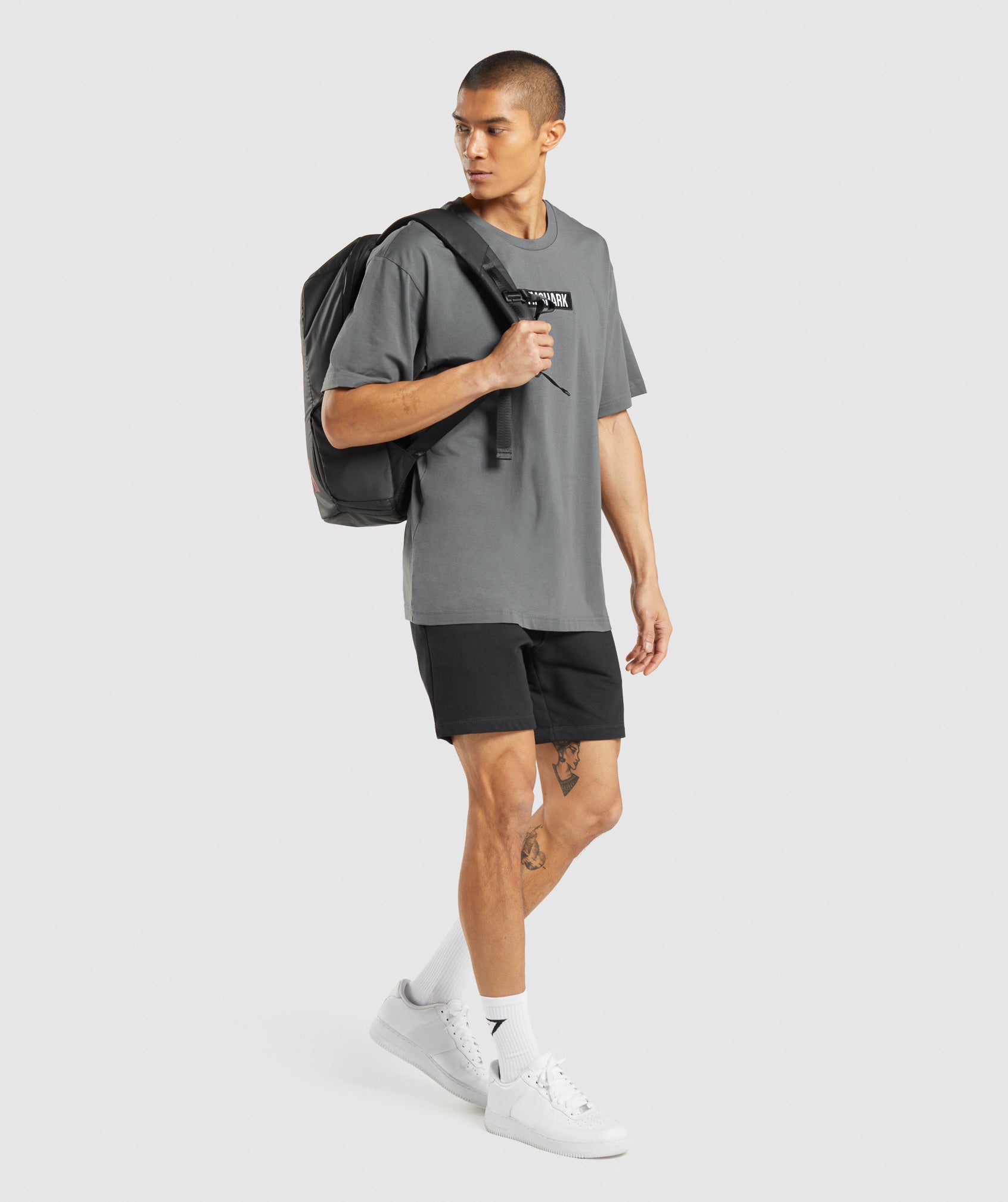 Central Oversized T-Shirt in Charcoal - view 4