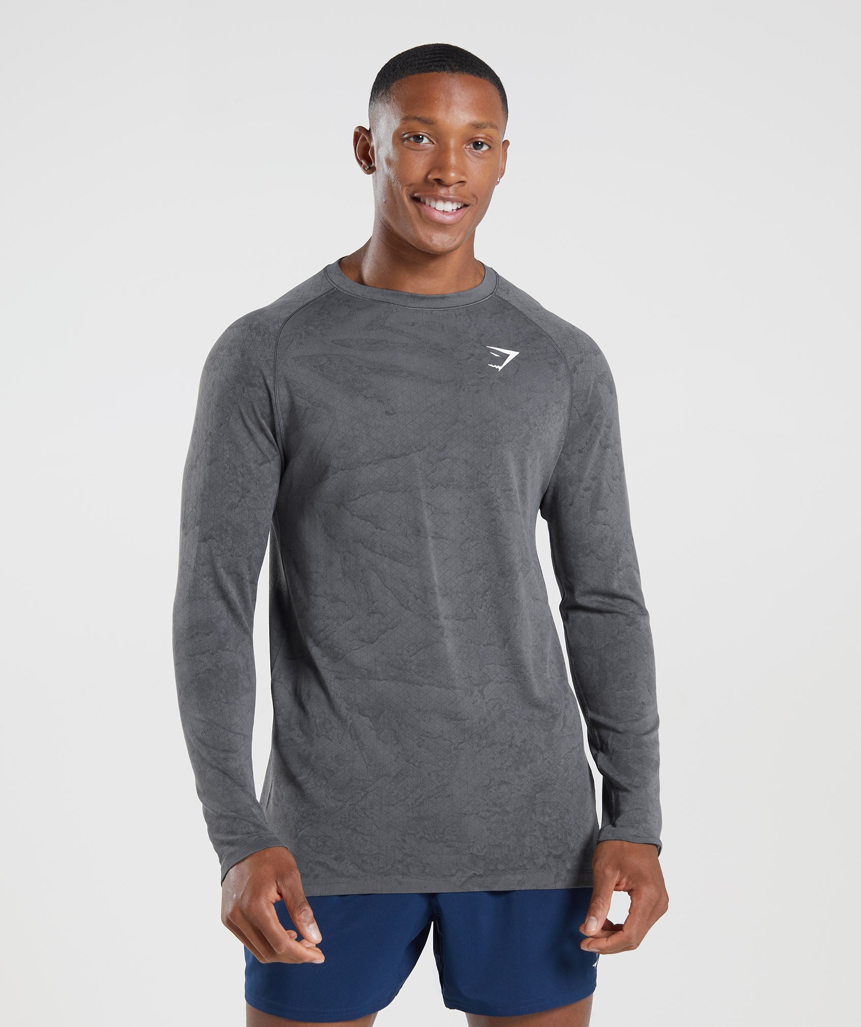 Geo Seamless Long Sleeve T-Shirt in Charcoal Grey/Black - view 2