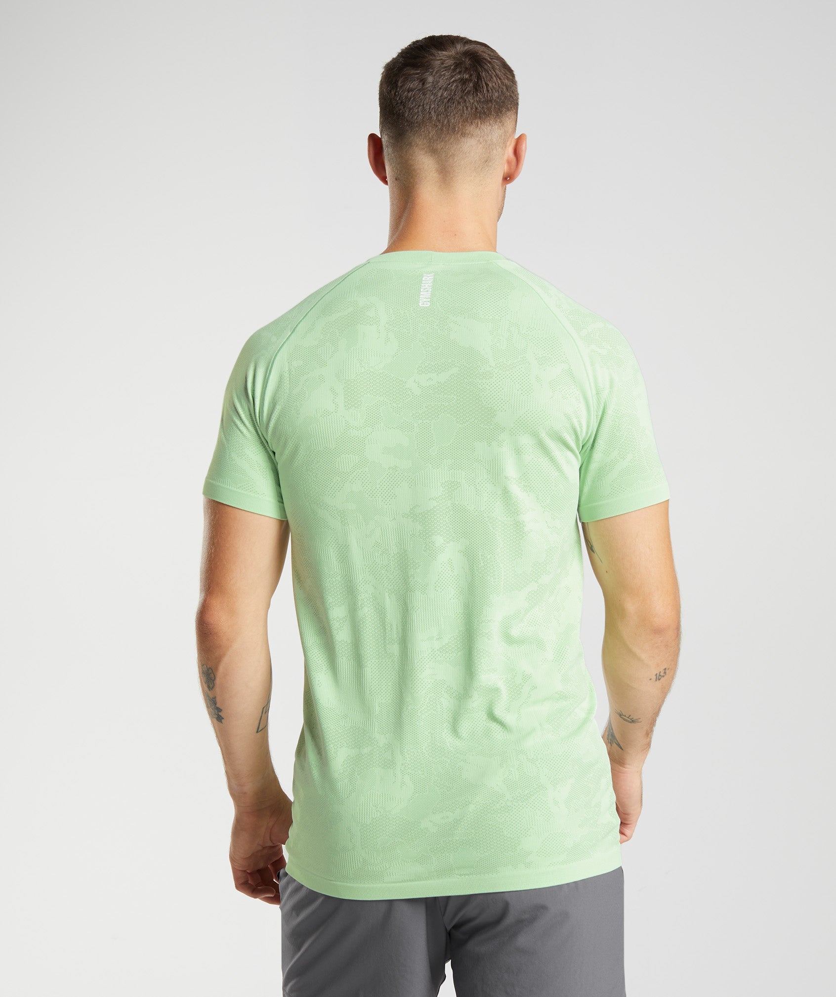 Geo Seamless T-Shirt in Aloe Green/Tea Green - view 2