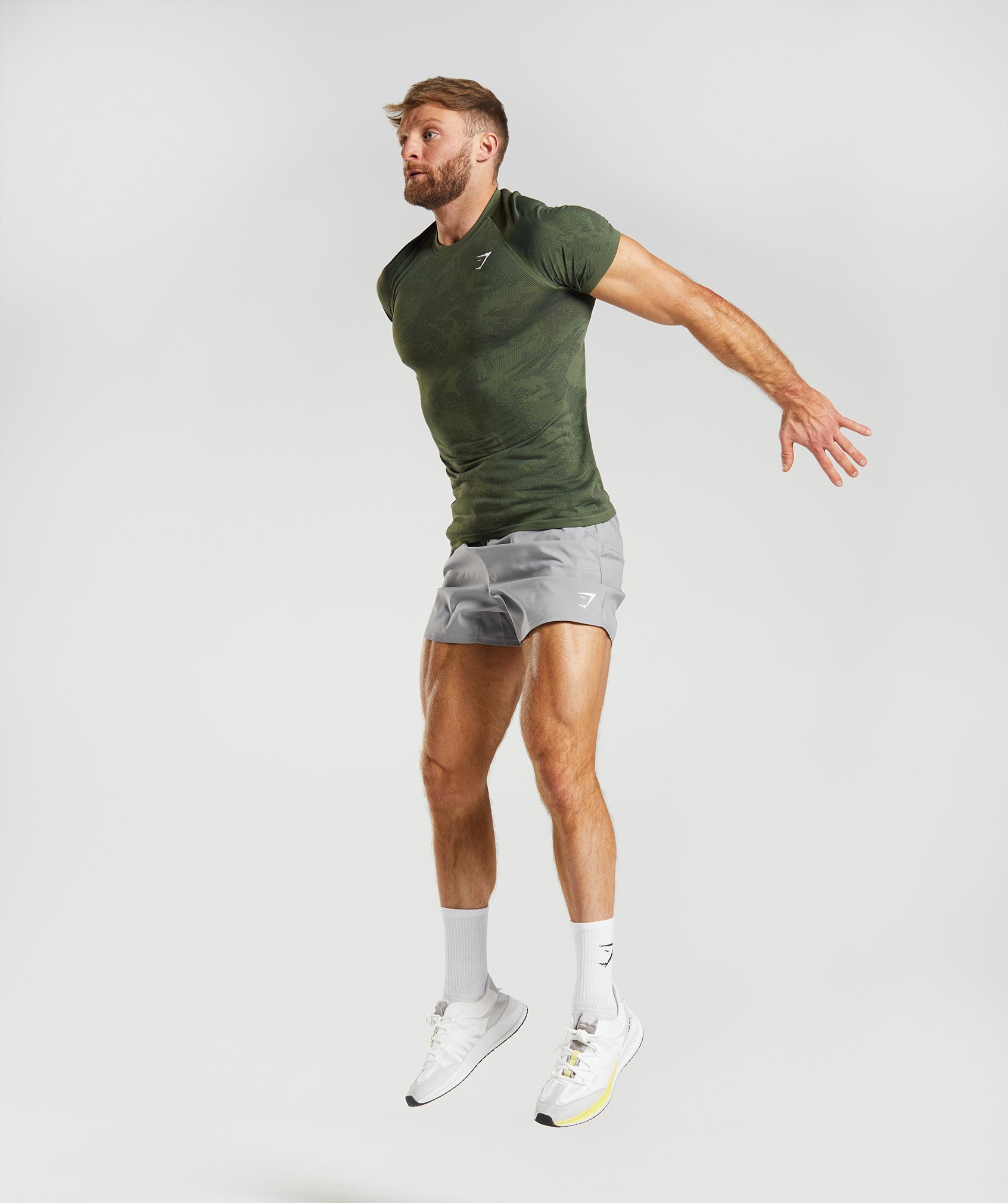 Geo Seamless T-Shirt in Core Olive/Black - view 4