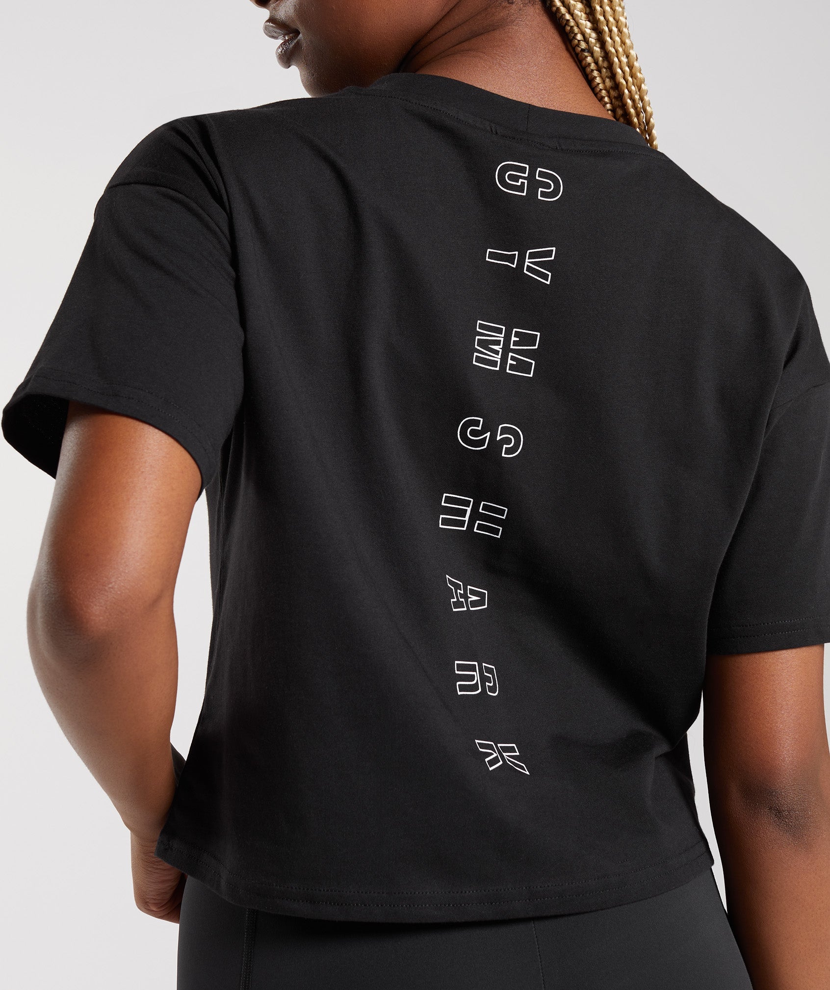 Central Graphic Midi Tee in Black - view 4