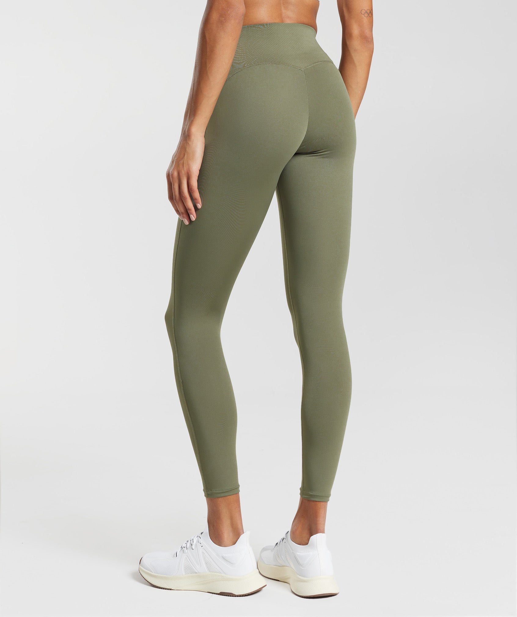 Gymshark Sweat Seamless Longline Sports Bra - Dusty Olive