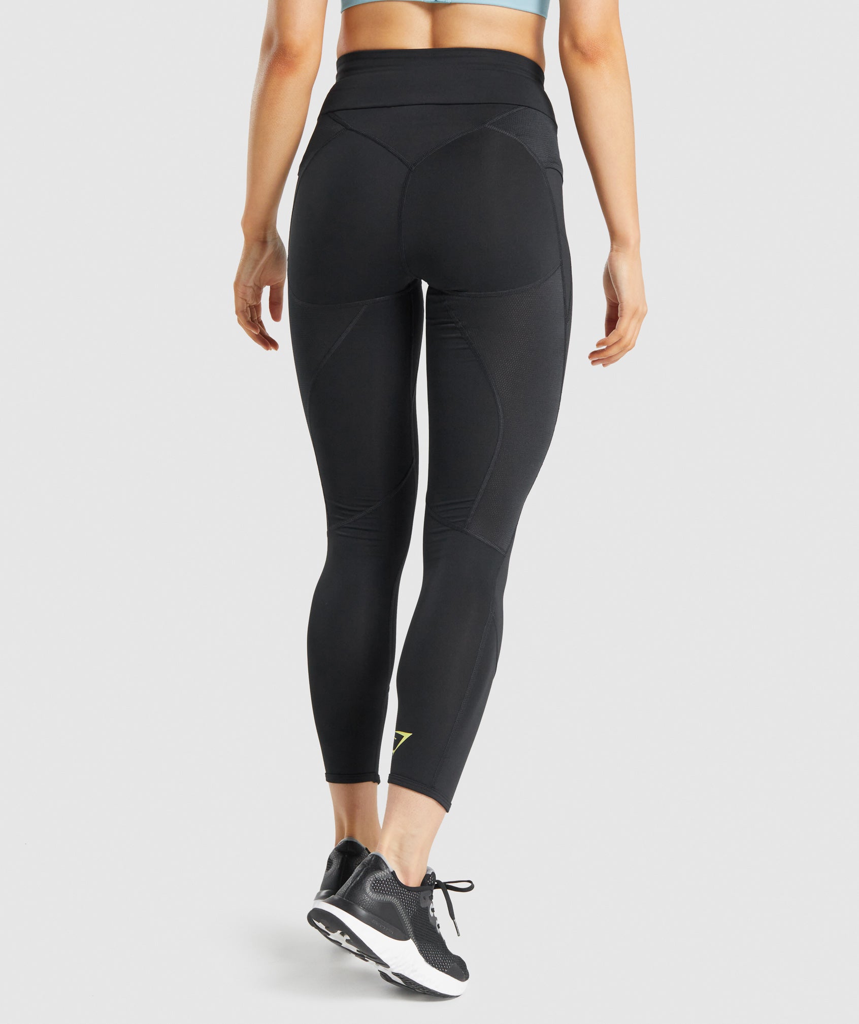 Pulse Leggings in Black