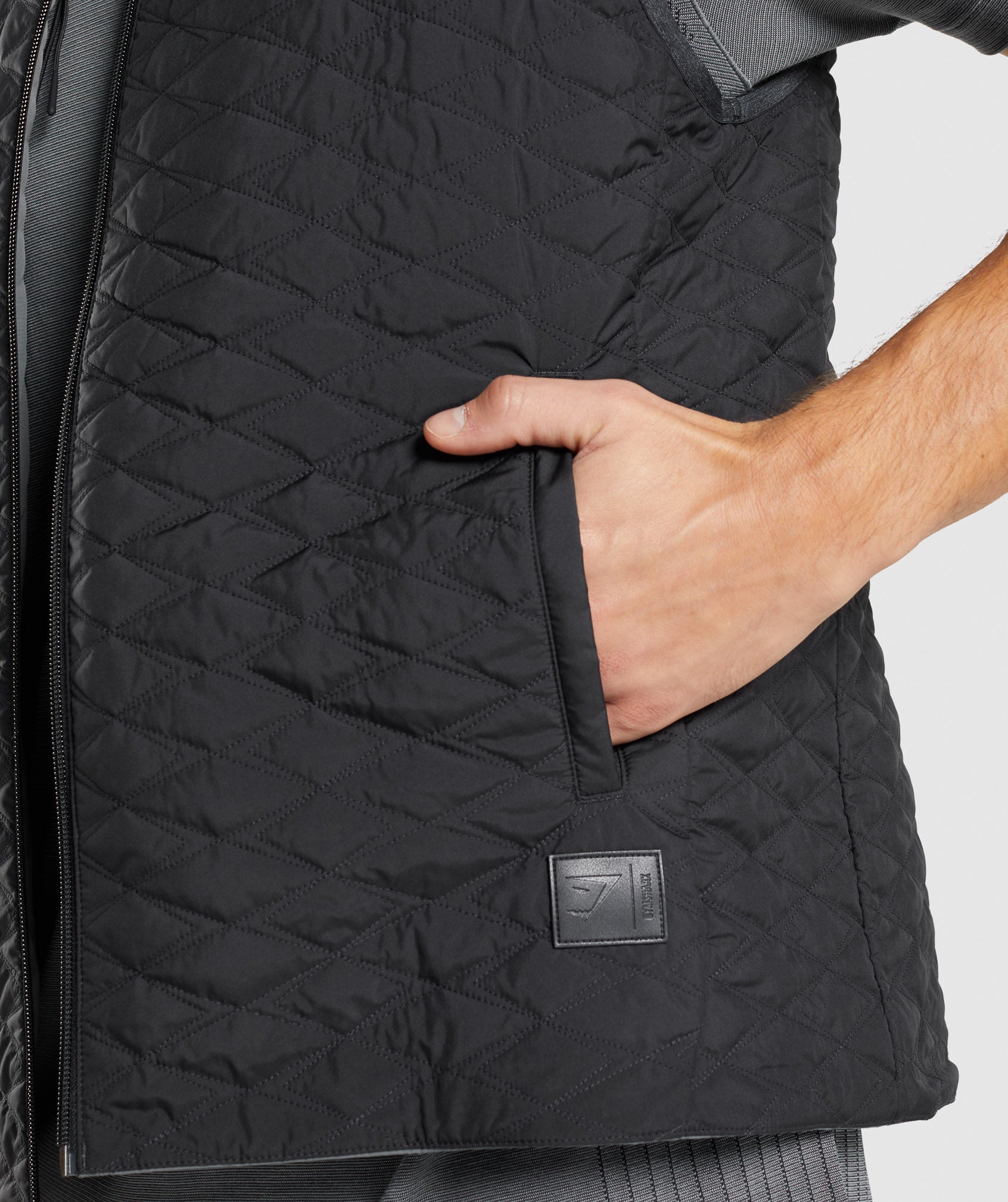 Retake Reversible Vest in Charcoal/Black