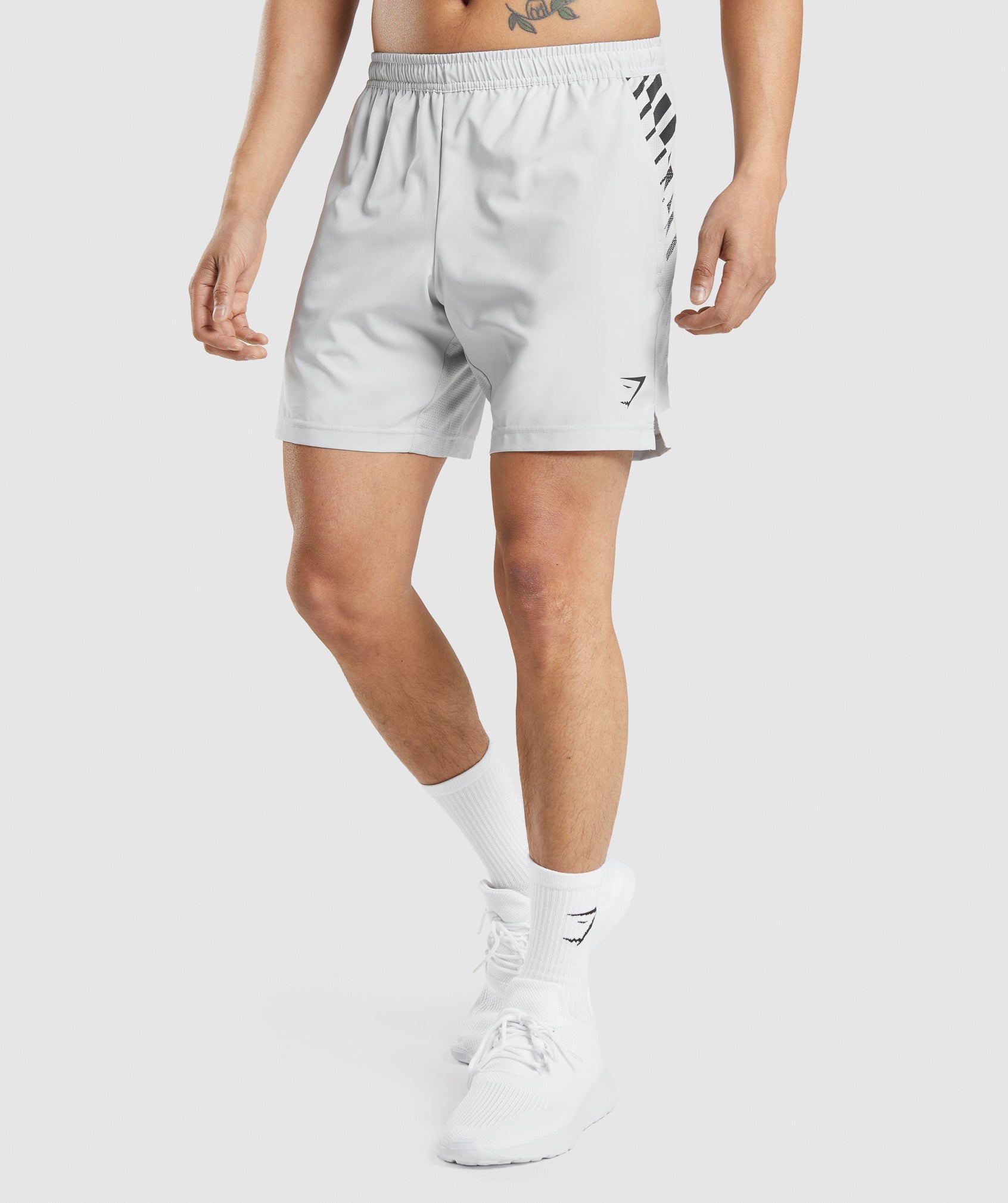 Sport Stripe 7" Shorts in Light Grey