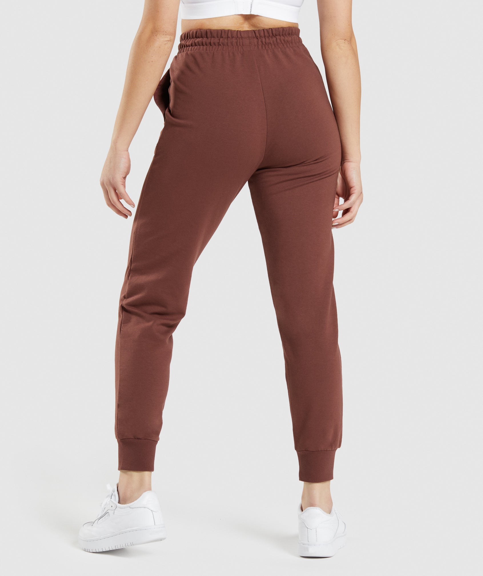 Training Joggers in Cherry Brown - view 2