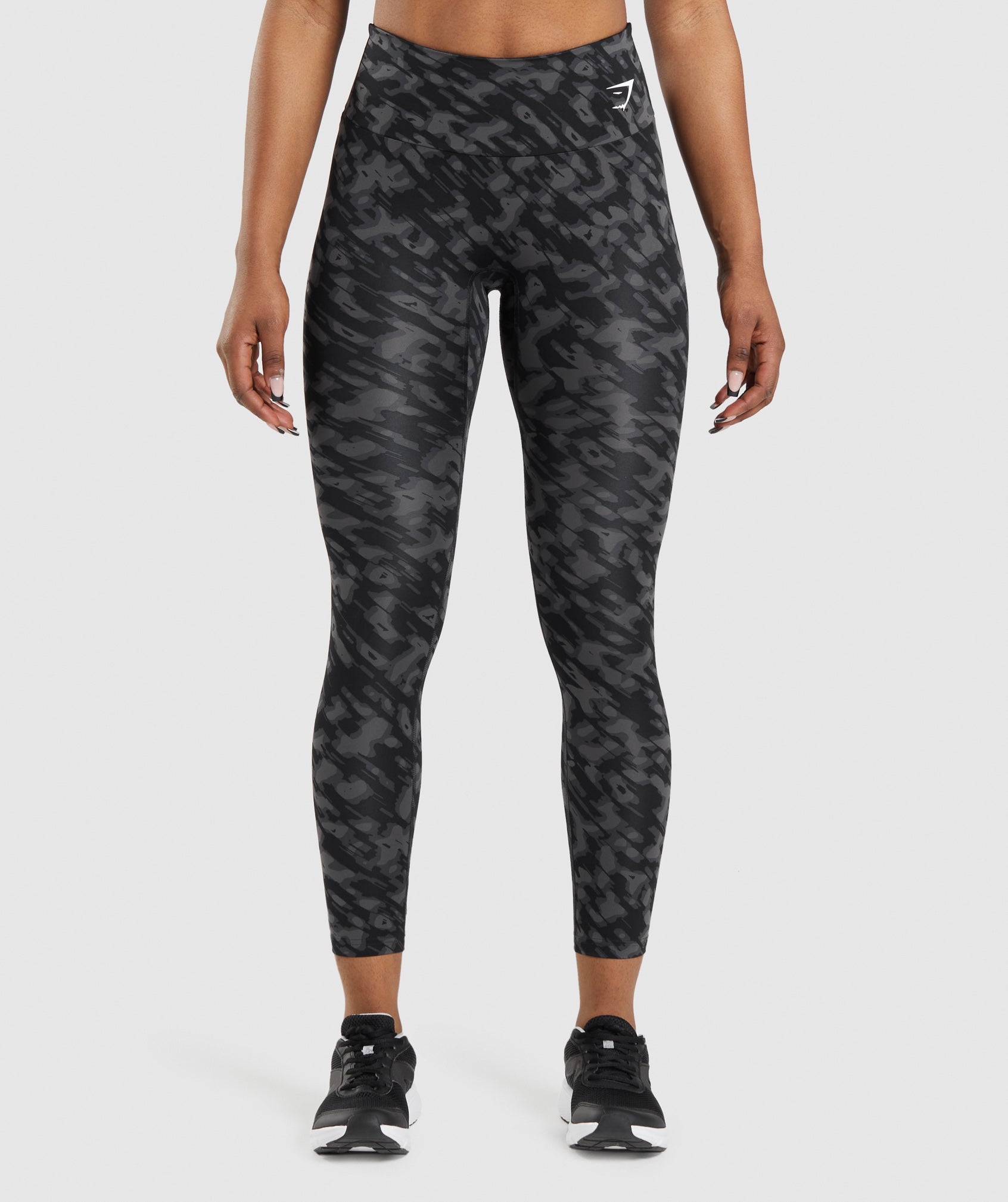 Training Leggings in Black Print - view 1