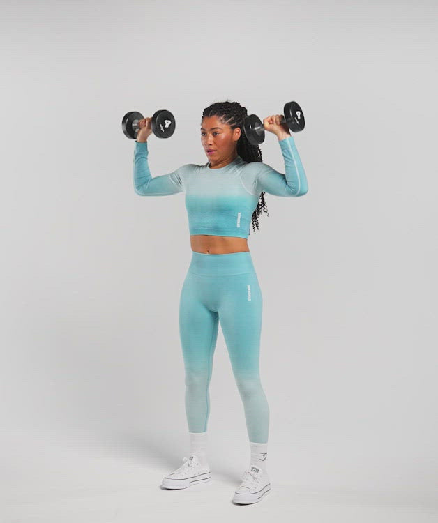 GYMSHARK Adapt Ombre Seamless Sports Bra in Rose Pink/Light Blue, Women's  Fashion, Activewear on Carousell