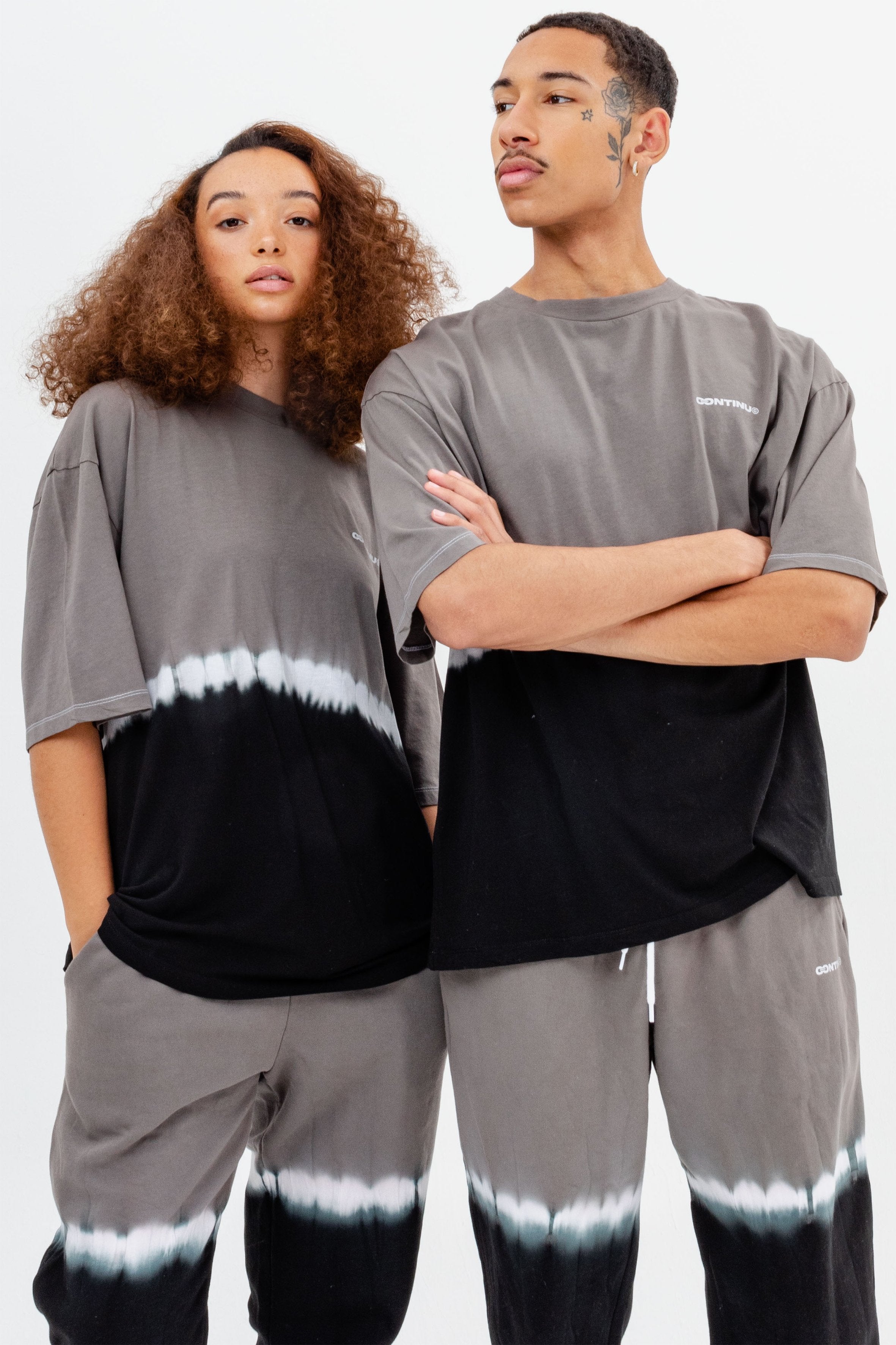 continu8 grey oversized tie dye t-shirt