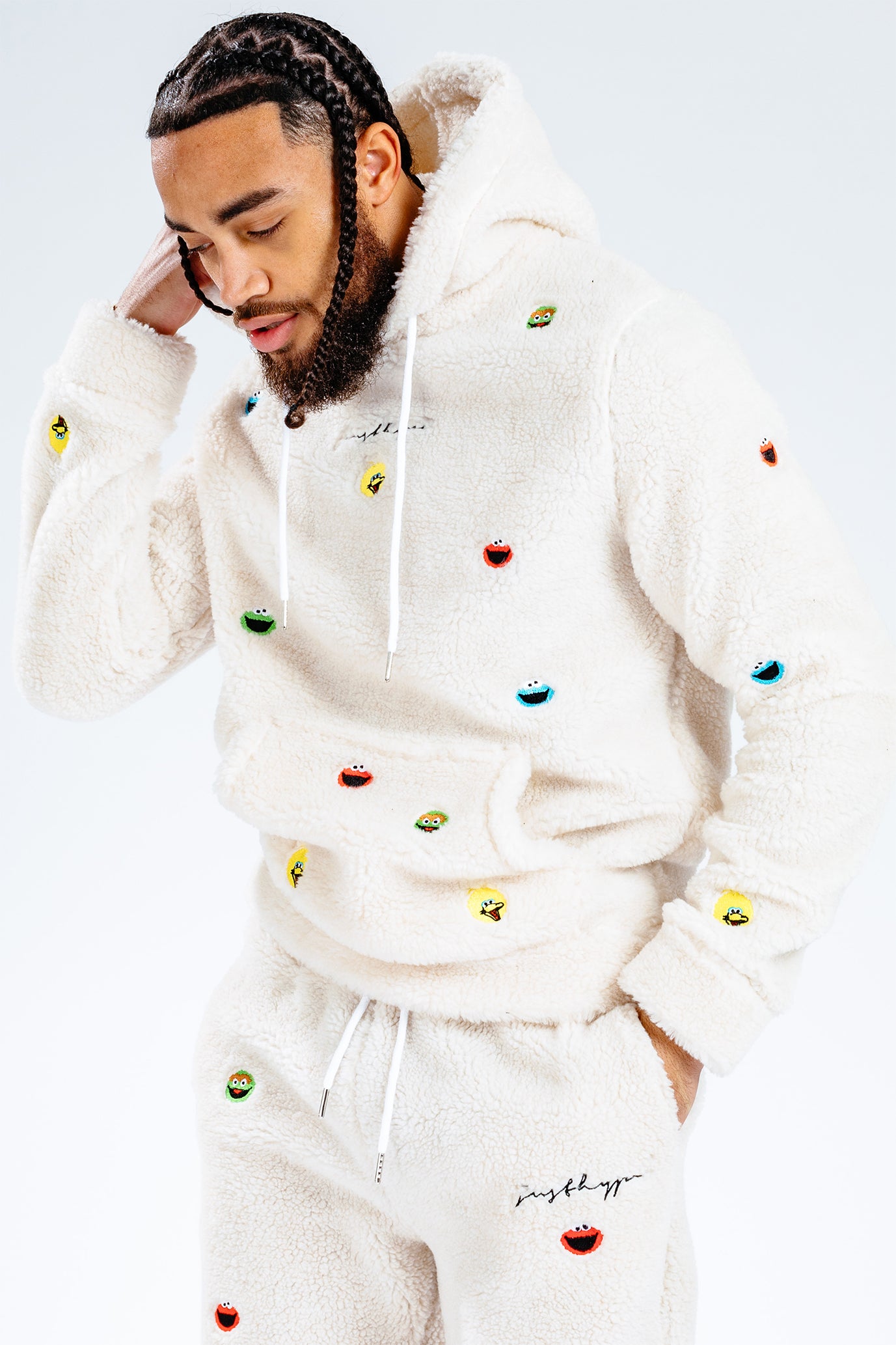 HYPE X SESAME STREET SCRIBBLE BEIGE SHERPA ADULT PULLOVER HOODIE