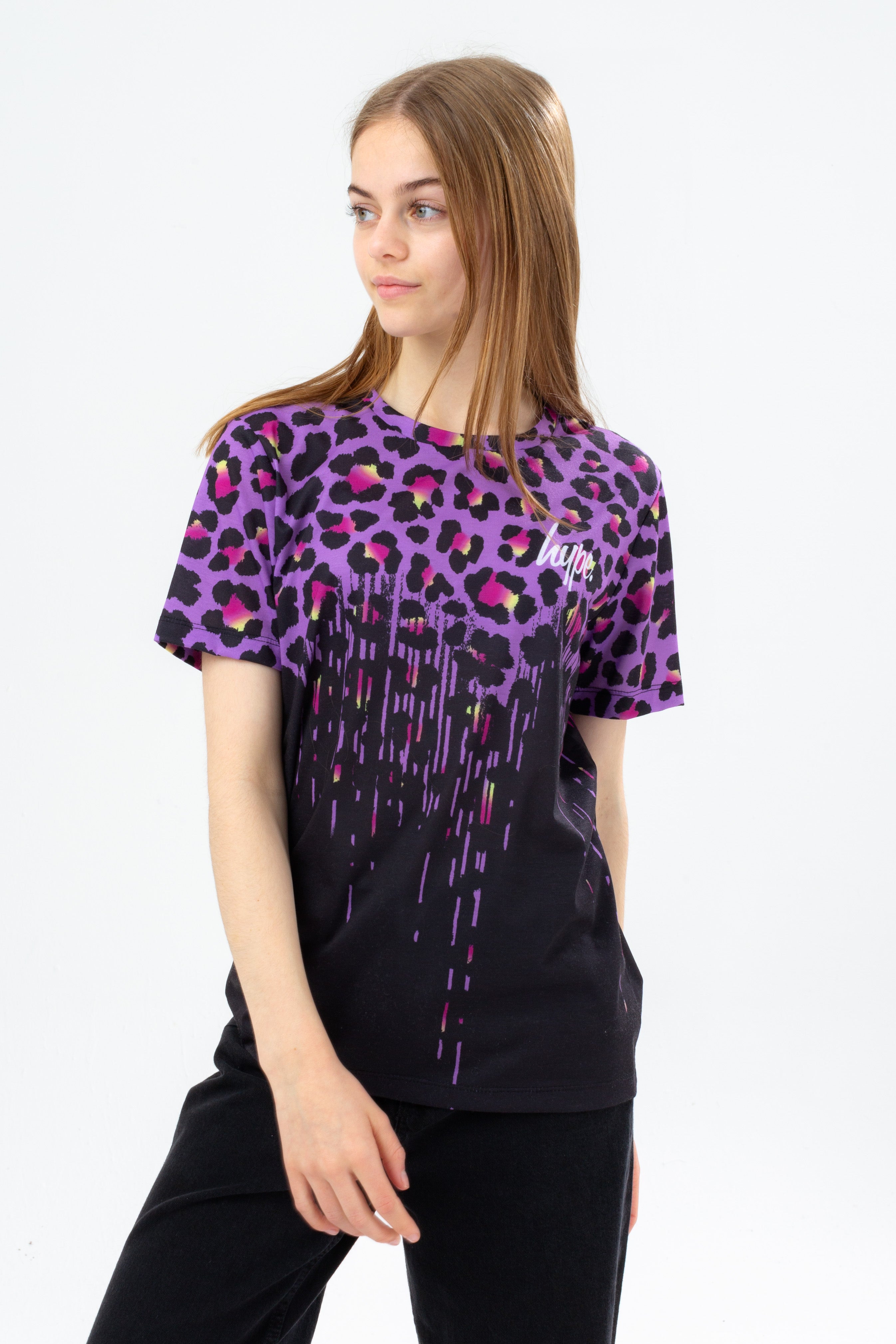 hype girls funky drip leopard t-shirt