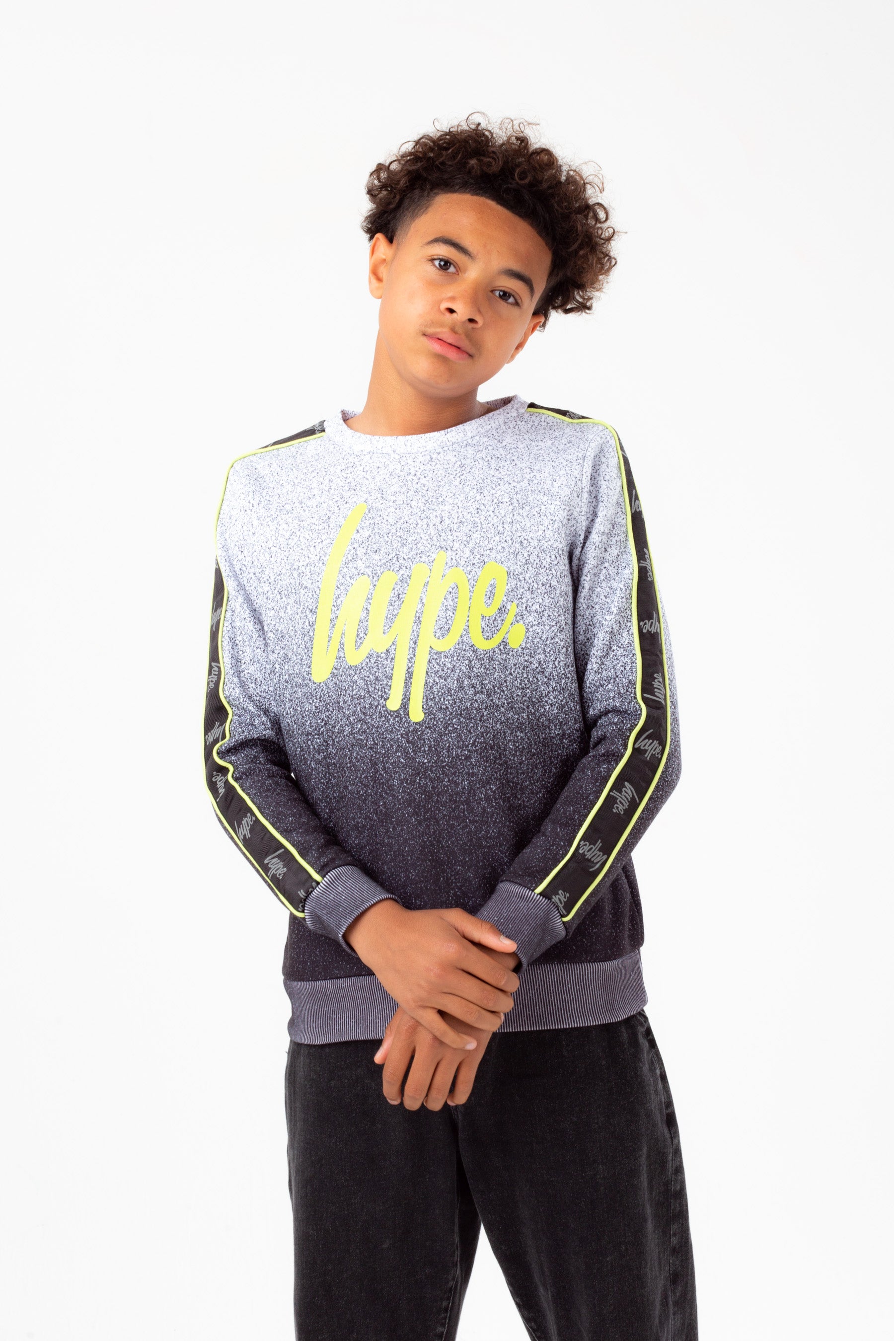 hype boys mono speckle fade lime tape script crew neck