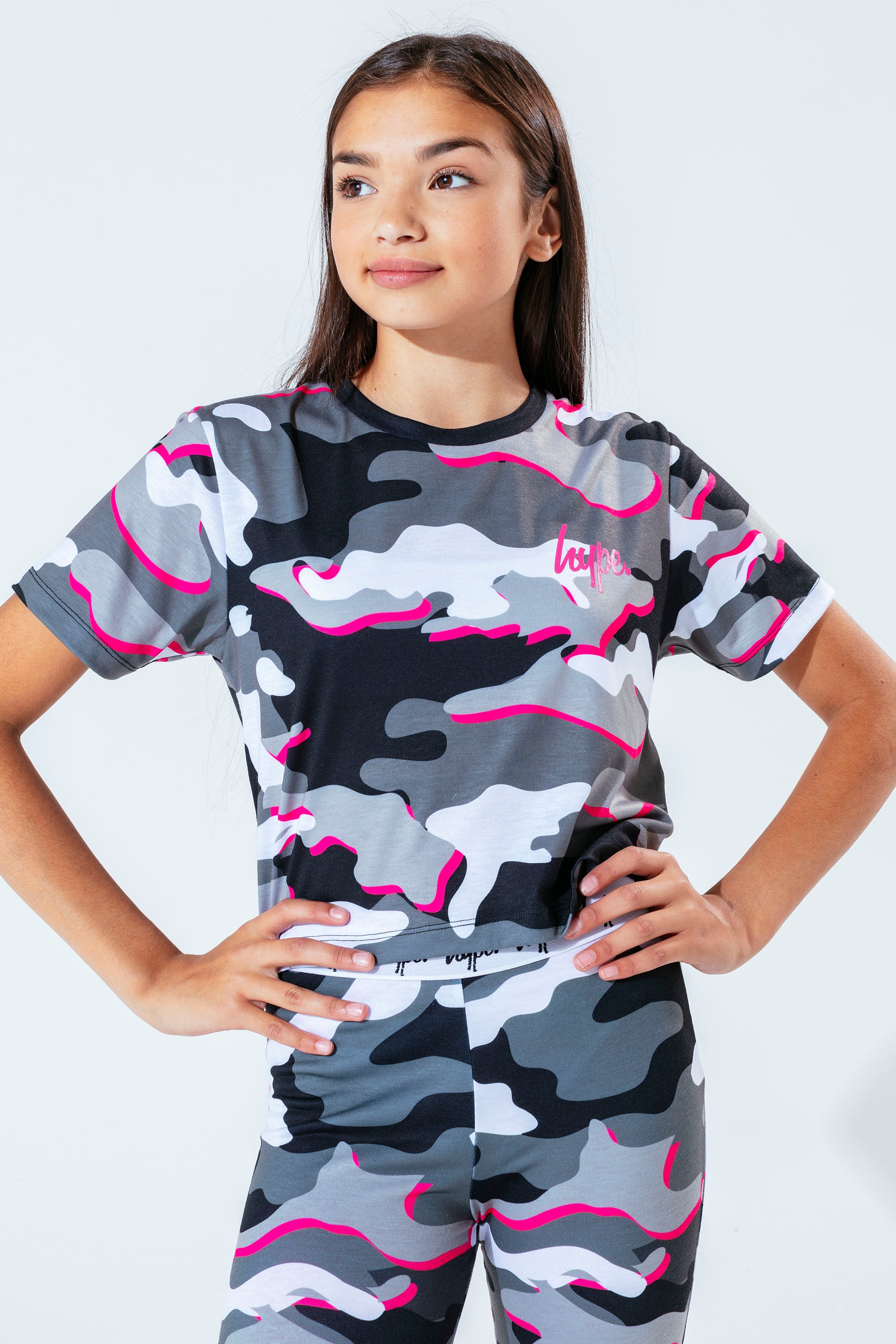 hype pink line camo girls crop t-shirt