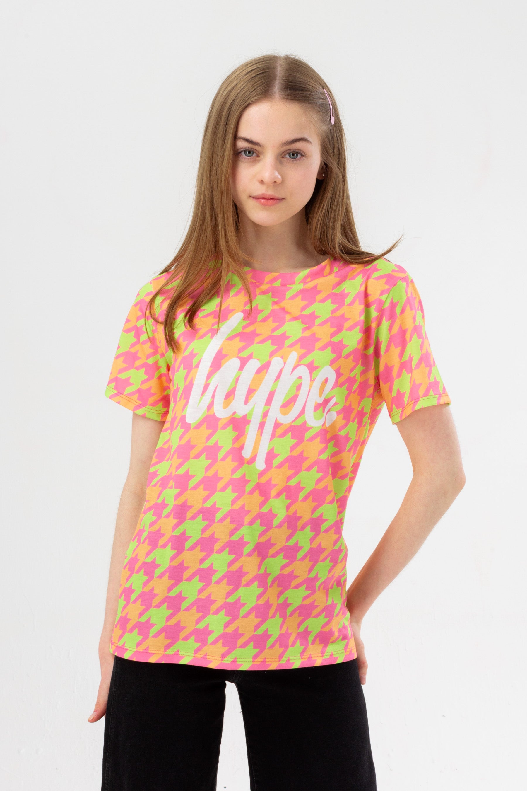 hype girls peach neon tooth script t-shirt