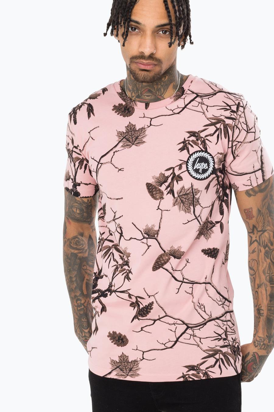 mens pink t shirt outfit