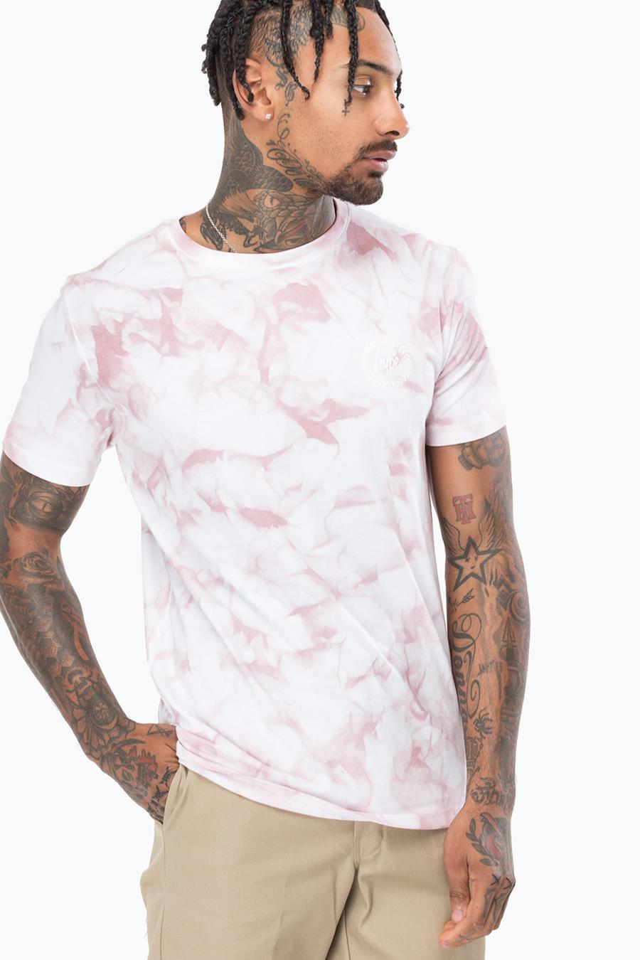 mens pink t shirt outfit