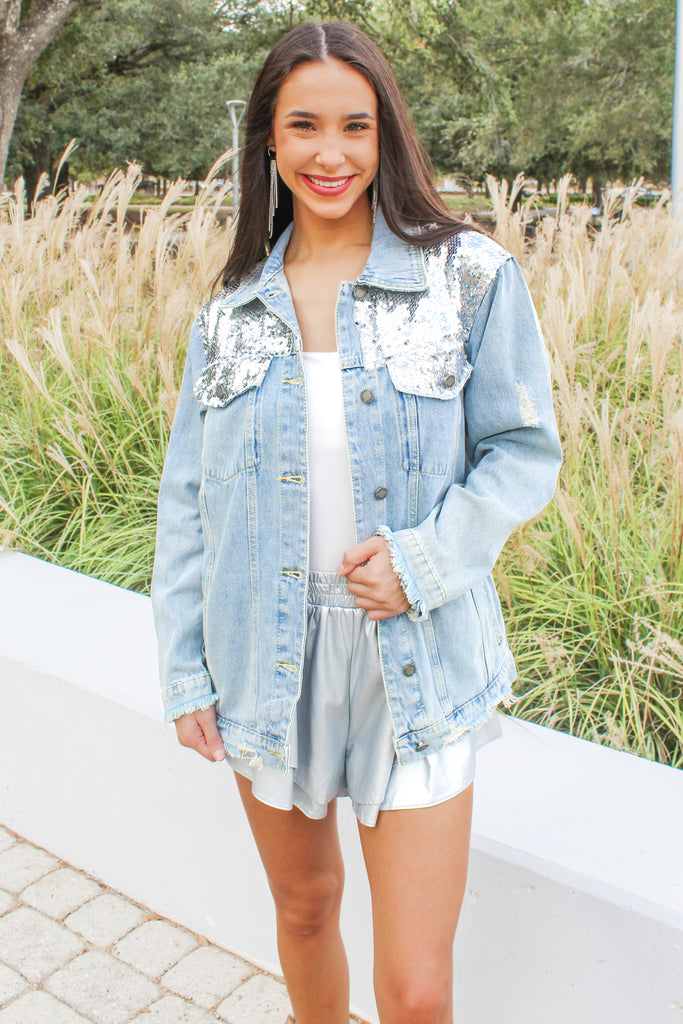 Carley Rhinestone Fringe Denim Jacket in Light Wash | Size Large | 100% Cotton | American Threads