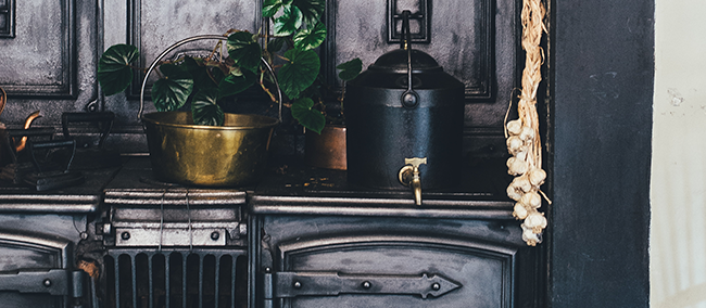 sustainable kitchen, modern rustic kitchen, cast iron, garlic