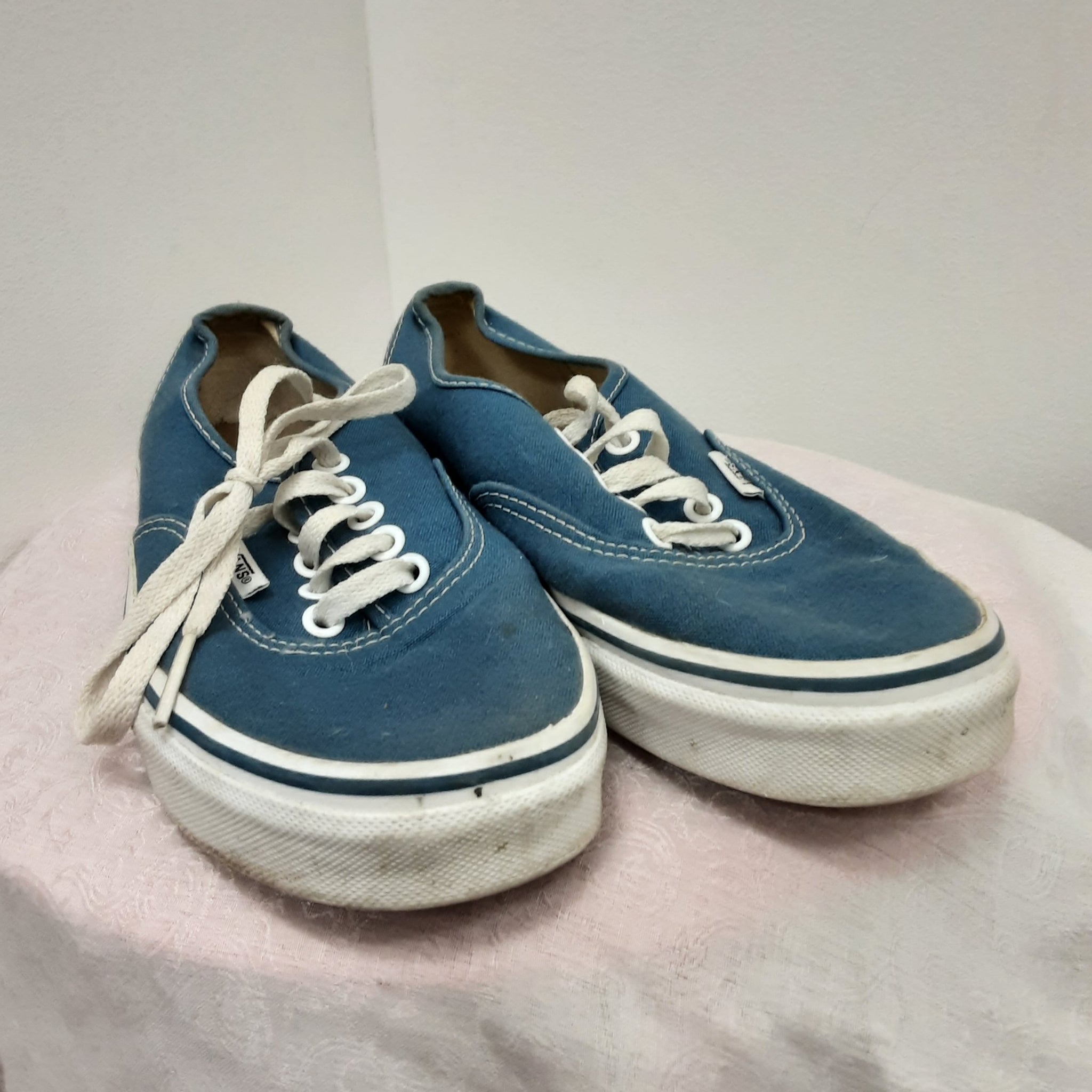 vans trainers size 5.5