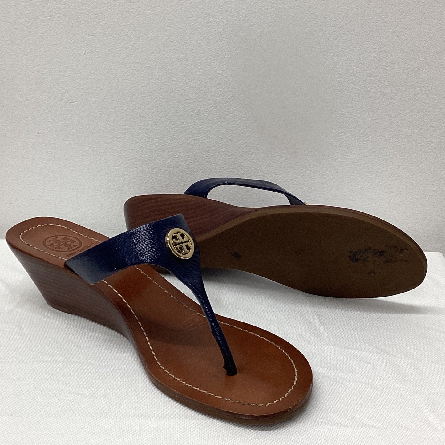 Tory Burch Leather Wedge Sandals Navy Gold Hardware 12148230 (Very Goo –  Shop for Shelter