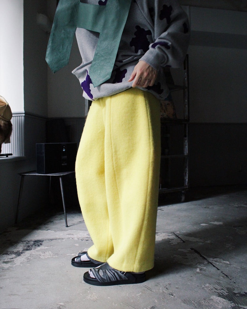 RANDY 22AW Lech wide pants Yellow サイズ2３枚目正面裾部分
