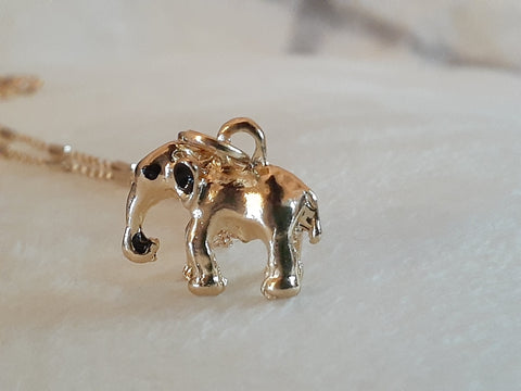 elefootprints-elephant-gold-pendant-necklace