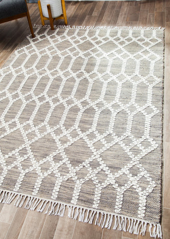 Endera Handwoven Jute Chenille Rug