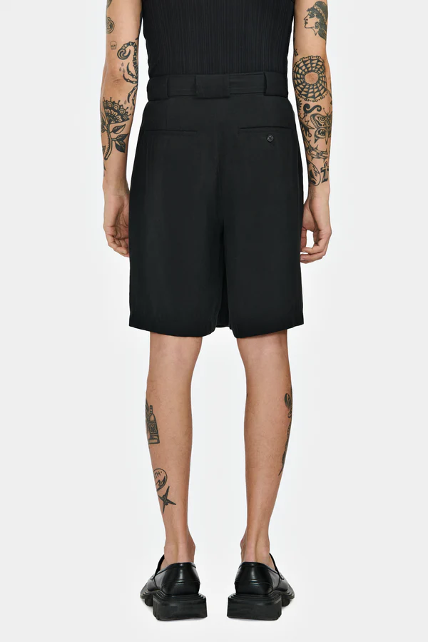 Shop Louis Gabriel Nouchi Unisex With Box Pleats And Belt Large Shorts In 001 Black