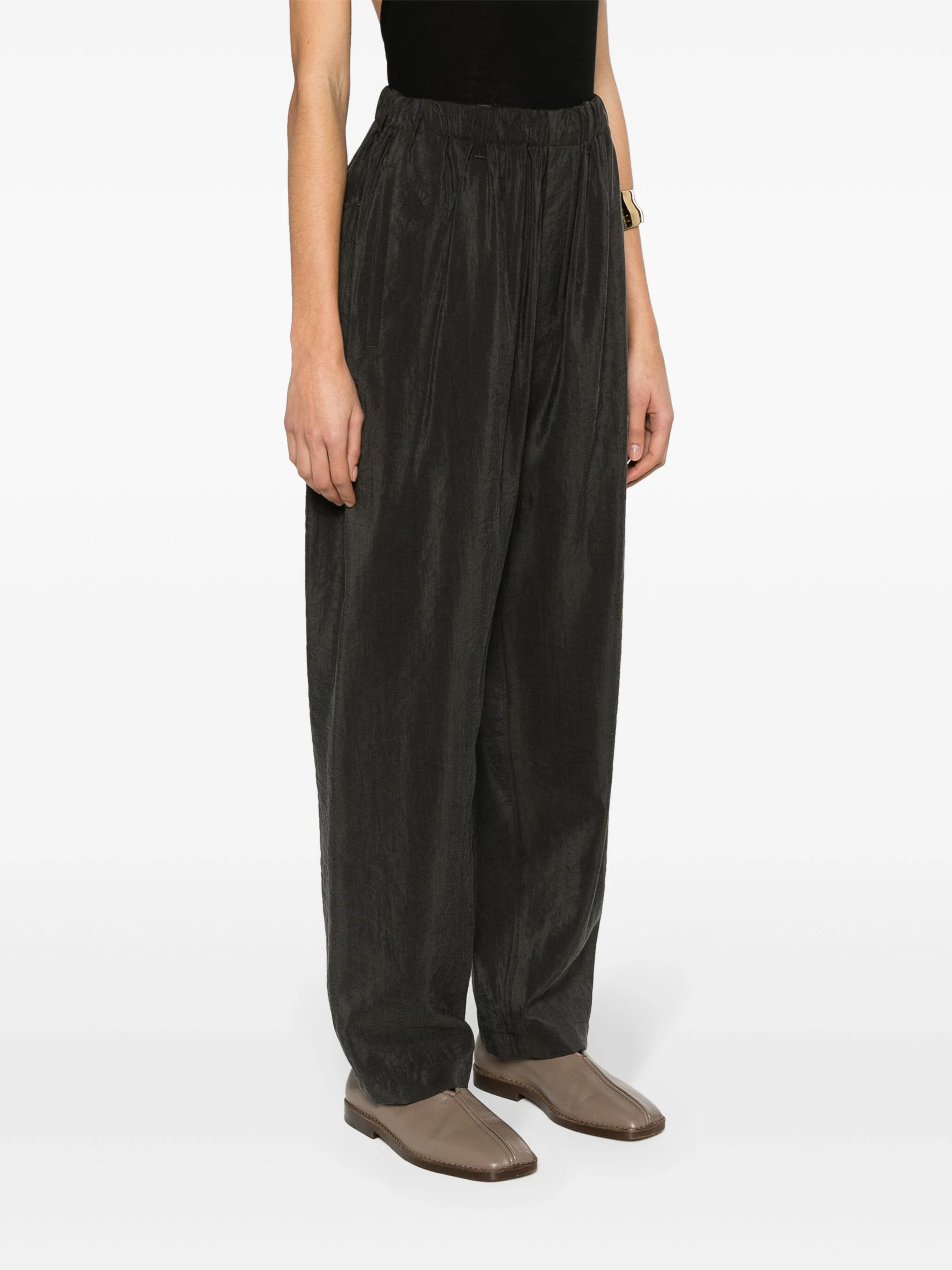 Shop Lemaire Women Relaxed Pants In Br507 Dark Espresso
