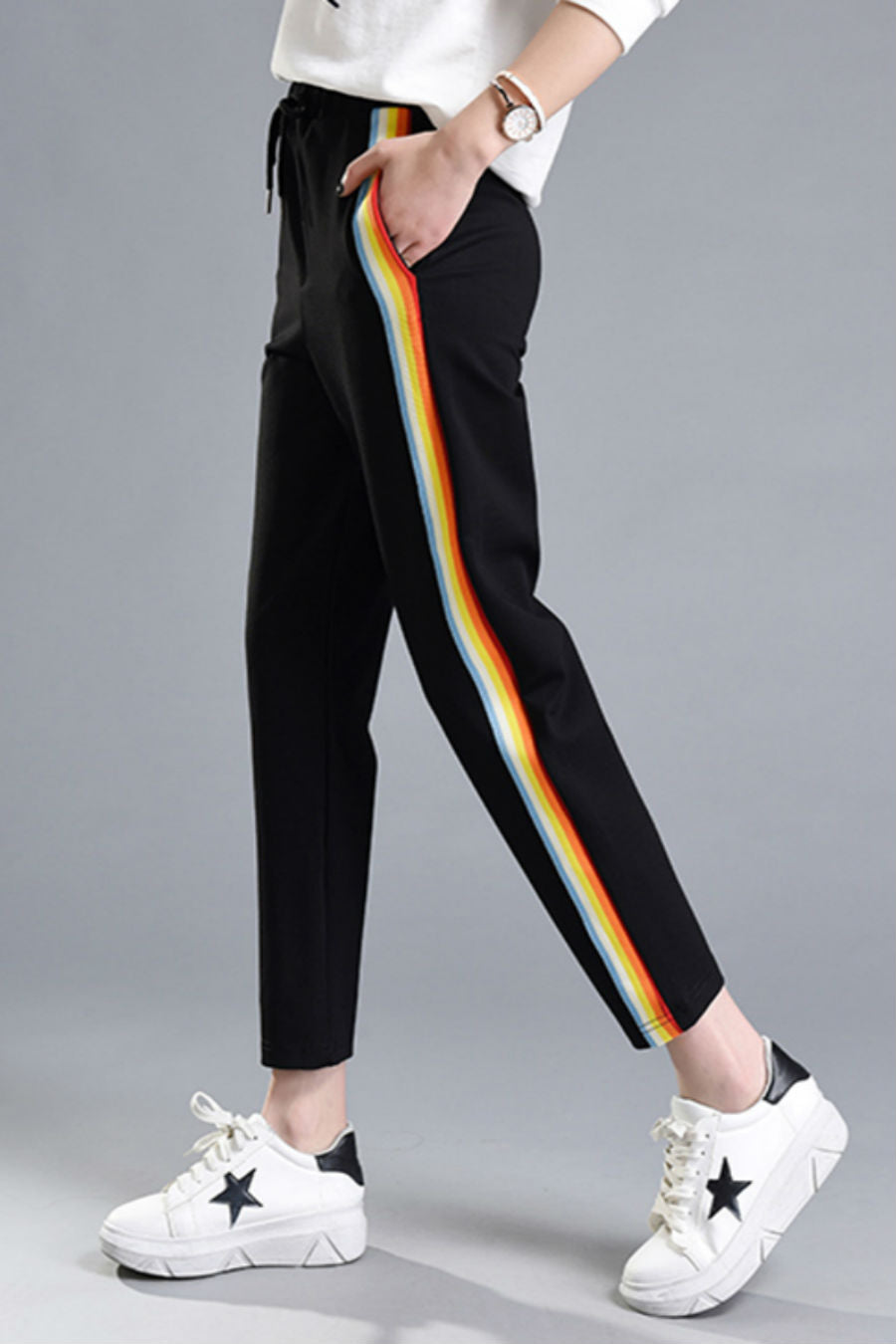 jogging pants with stripes