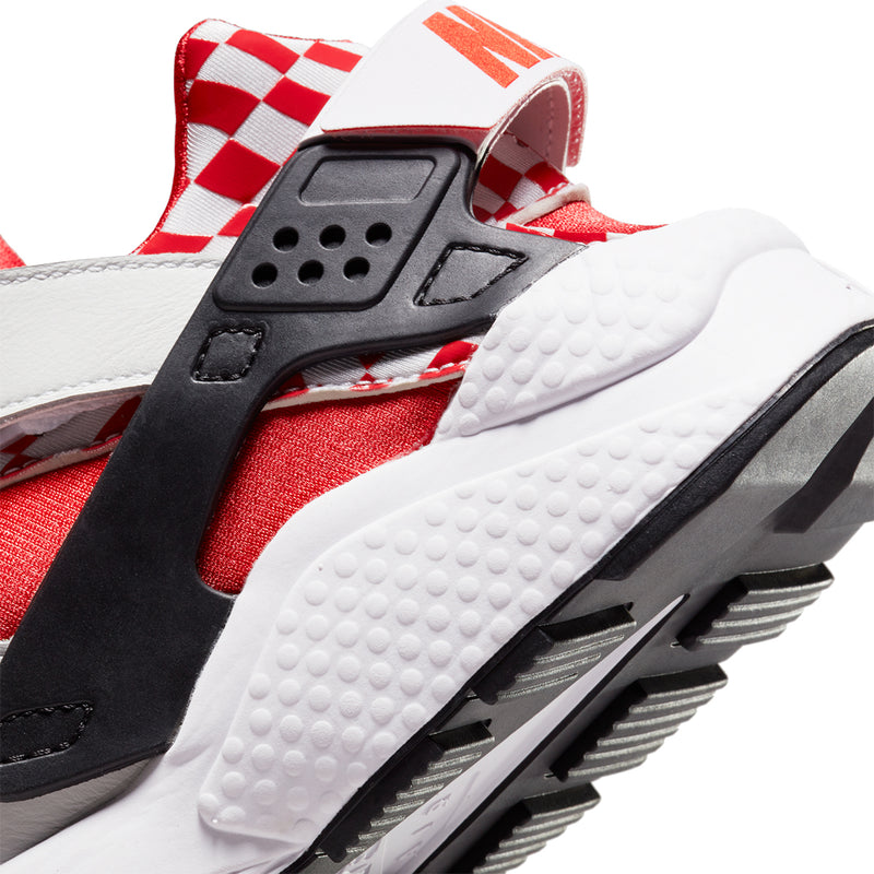 Nike Liverpool FC x Air Huarache Premium QS | White | Men's Size 9.5