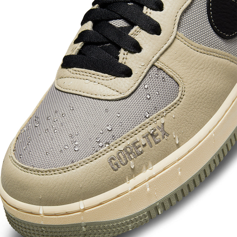 Nike Men's Air Force 1 GORE-TEX Casual Shoes, Green - Size 9.0