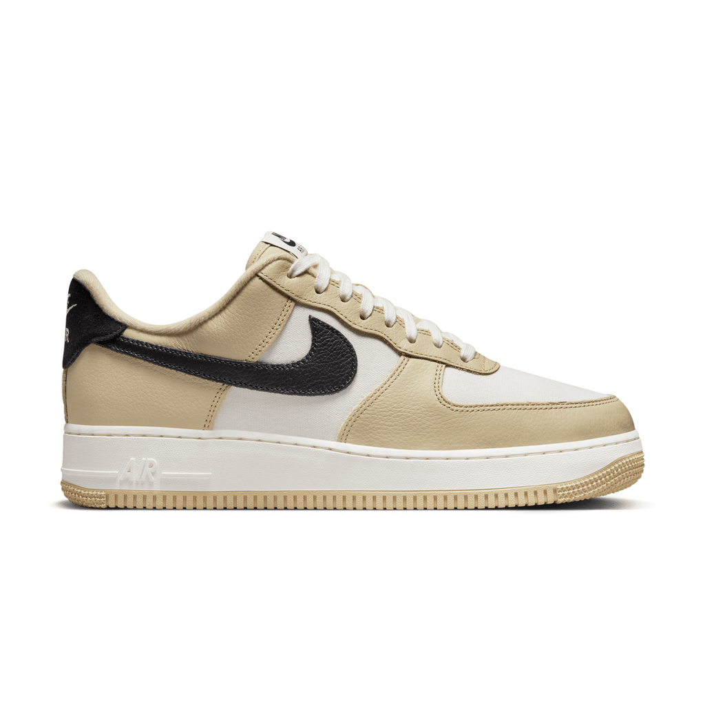 Men's Nike Air Force 1 '07 LX Worldwide Casual Shoes