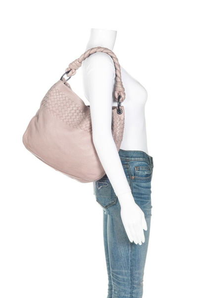 BOTTEGA VENETA Cervo Leather Intrecciato Handbag - on mannequin