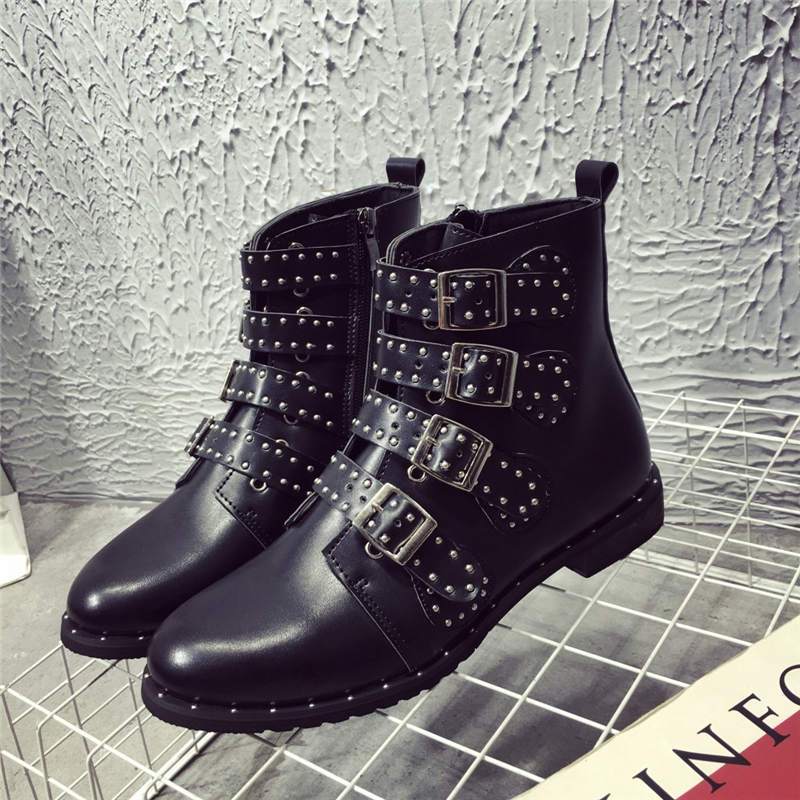 moto style boots