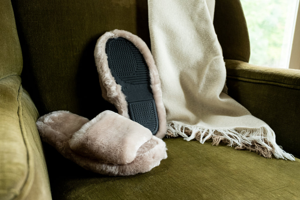 MerinoMood sheepskin slippers sandals with rubber sole