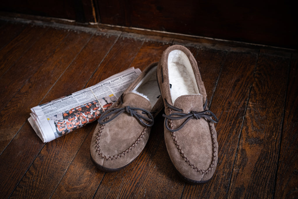 Cozy suede moccasins with real sheepskin lining