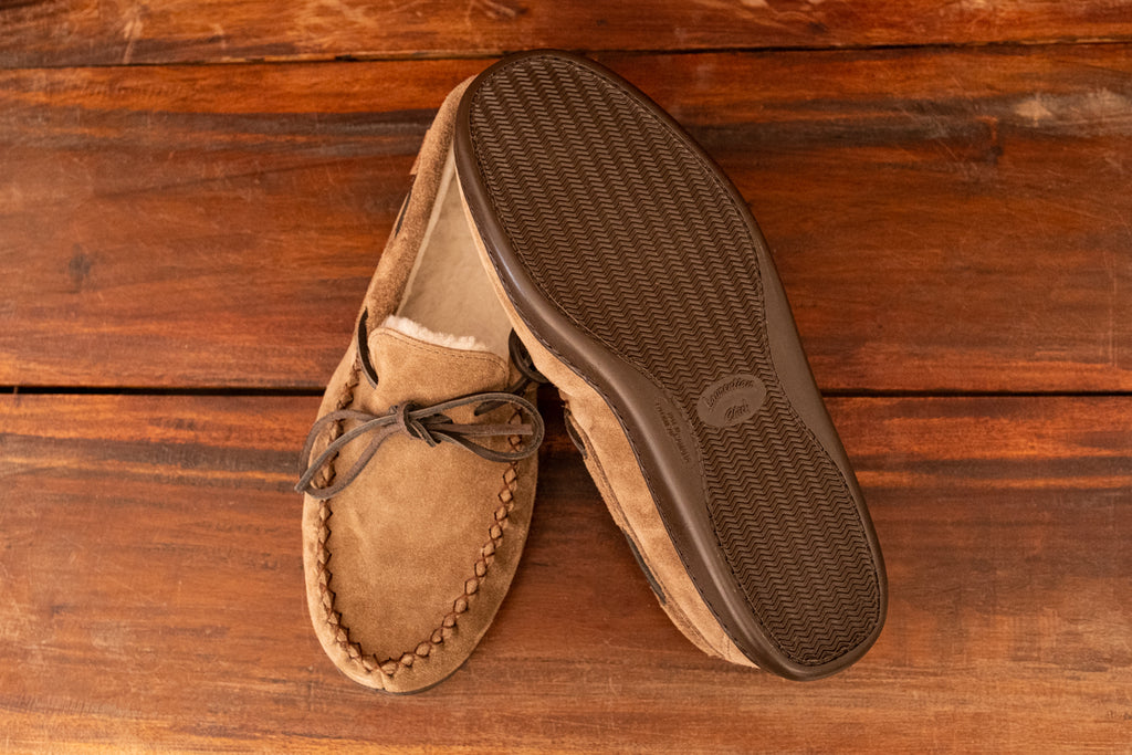 Laurentian Chief moccasins with durable rugged rubber sole