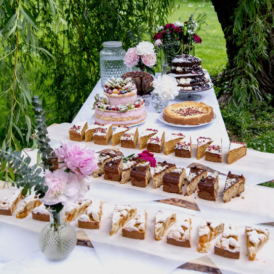 Kleines Hochzeit Kuchenbuffet Von Oma Monika Fur 50 Personen Kuchentratsch