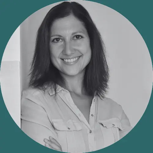 Dr Lilla Csonka Headshot