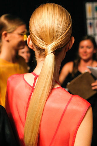 2 Minute Tutorial: How To Do A Double Ponytail