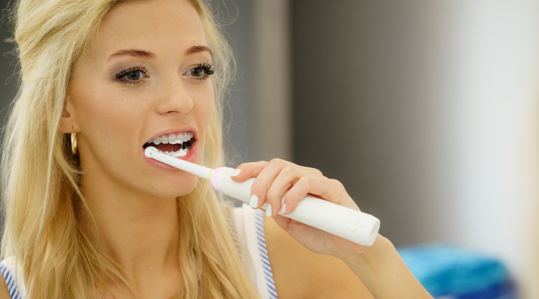 The Don’ts of Brushing With a Sonic Toothbrush