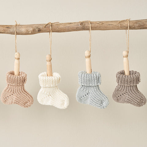 Stricken fürs Baby - Socken in vielen Farben
