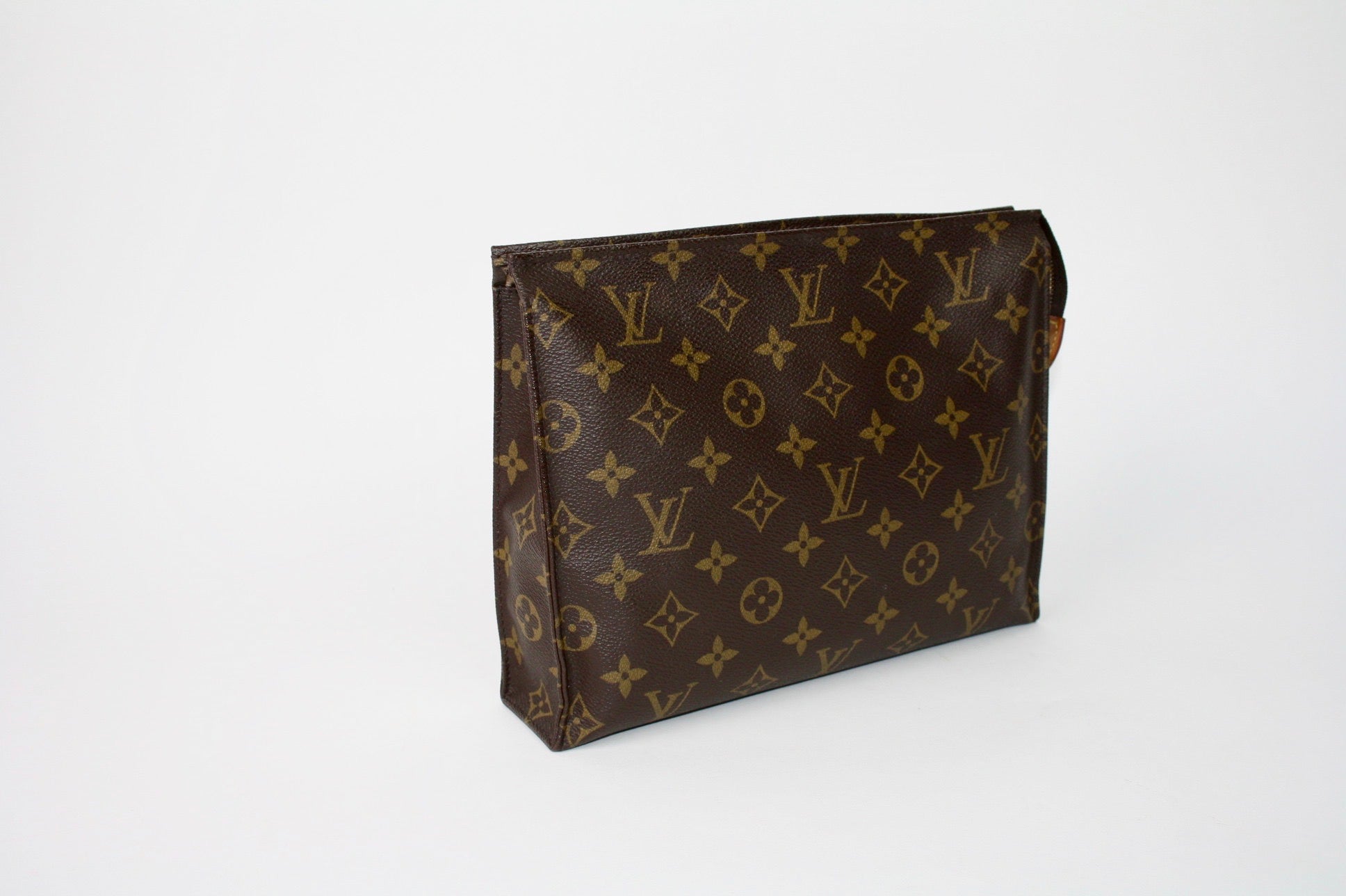 Louis Vuitton Monogram Canvas Toiletry Pouch 26 at Jill's Consignment