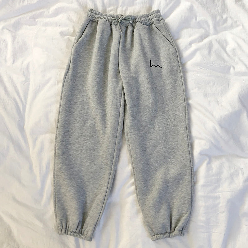 sweatpants aesthetic